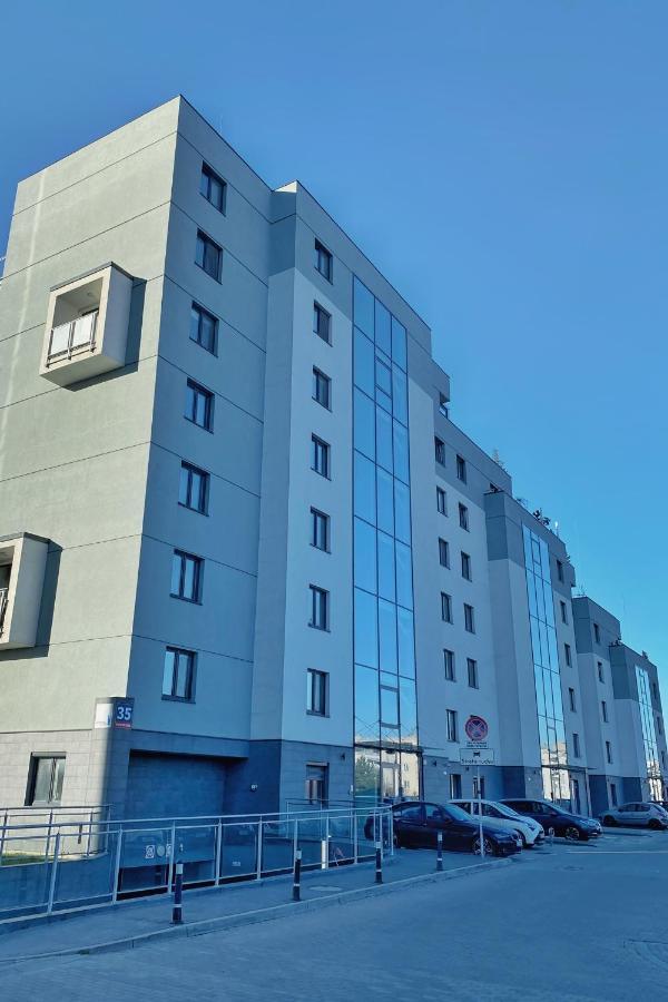 Capital Towers - Apartament Green Z Widokiem Na Rzeke Ряшів Екстер'єр фото