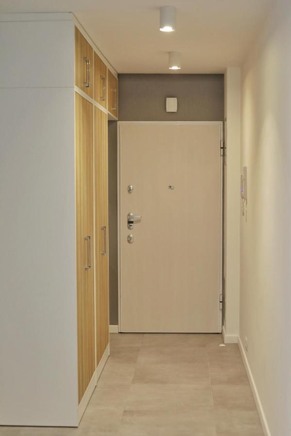 Capital Towers - Apartament Green Z Widokiem Na Rzeke Ряшів Екстер'єр фото