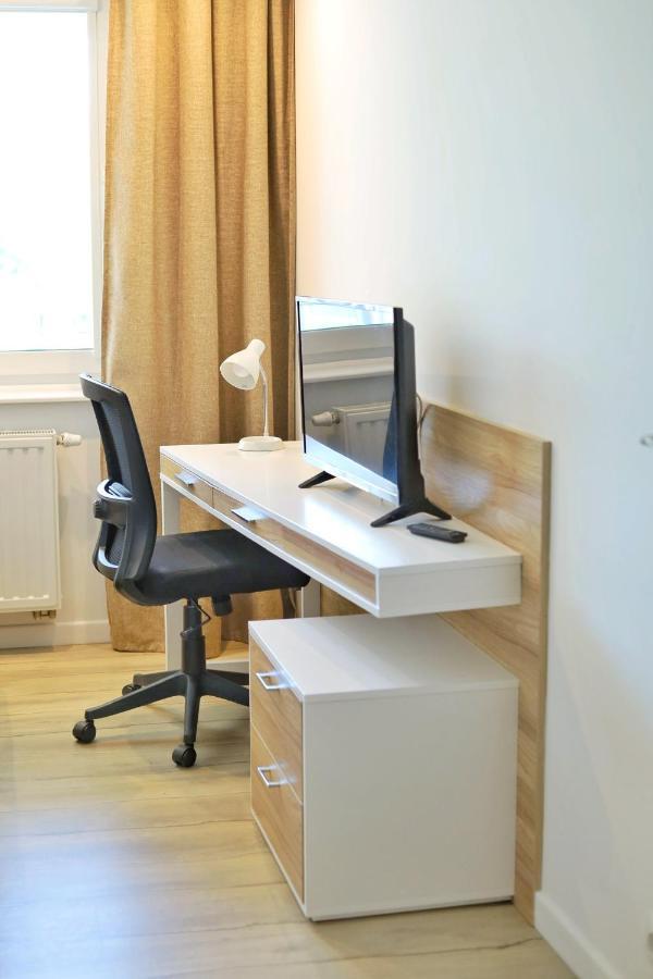 Capital Towers - Apartament Green Z Widokiem Na Rzeke Ряшів Екстер'єр фото